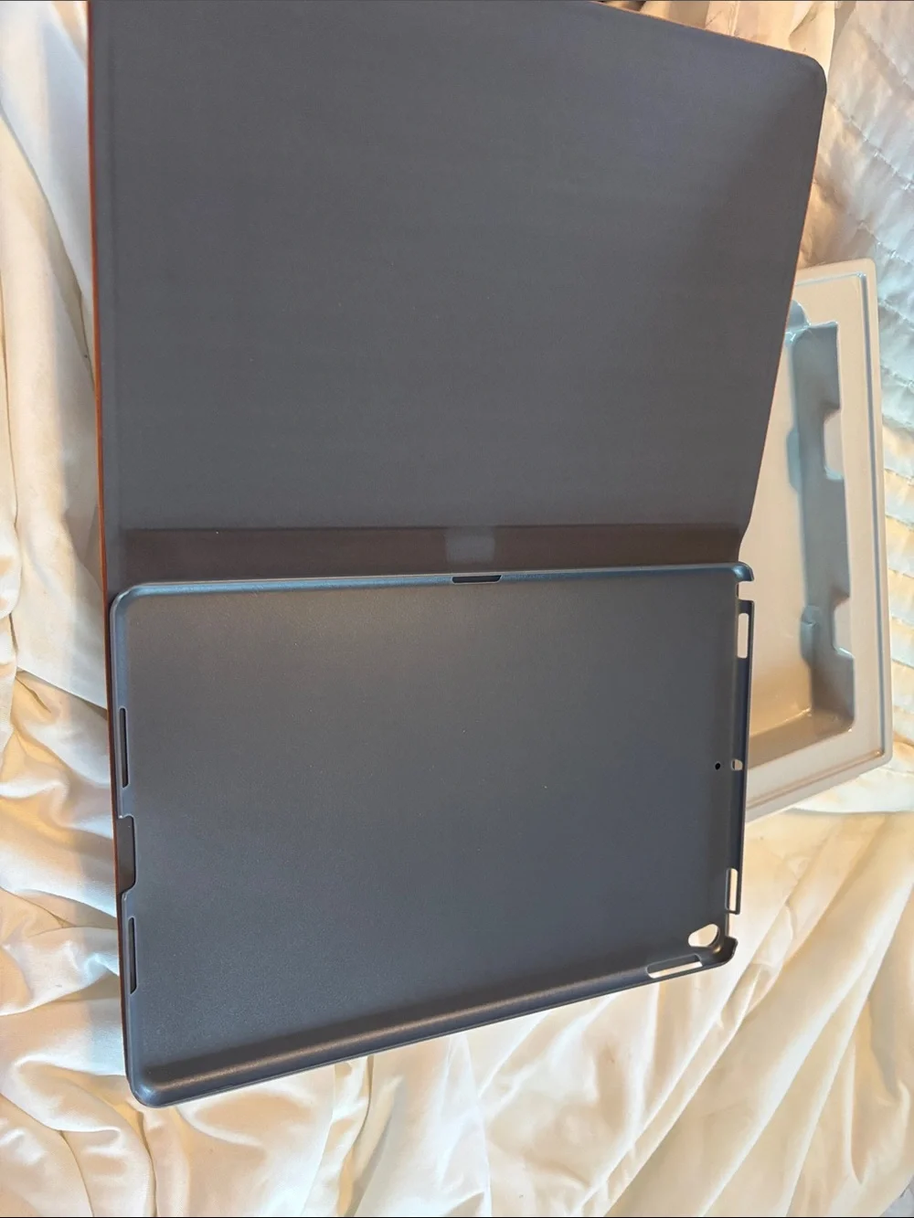 Heyday tablet case chestnut soft touch for 10.5 inch ipad pro& ipad Air new!